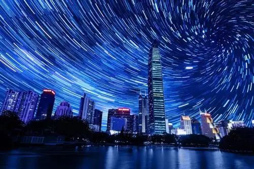 有钱人的赚钱思维（穷人永远赚不到认知以外的钱）