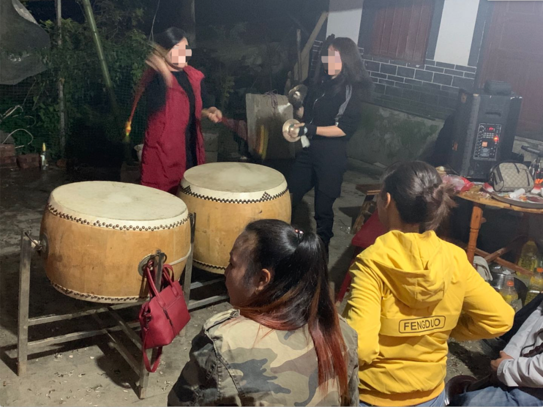 网上副业做什么比较靠谱（年入50W项目速度来）